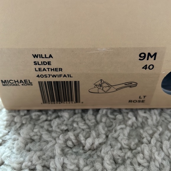 Michael Kors Willa slides shoes - Picture 6 of 10